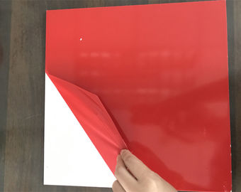 Gallon en caoutchouc de couleur rouge de revêtement de Peelable de peinture à base d'eau emballant 1L/4L/20L